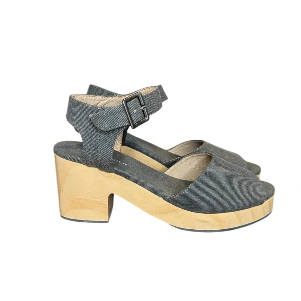 Kelsi Dagger Brooklyn Women's Montgomery Heeled Sandal Size 7.5